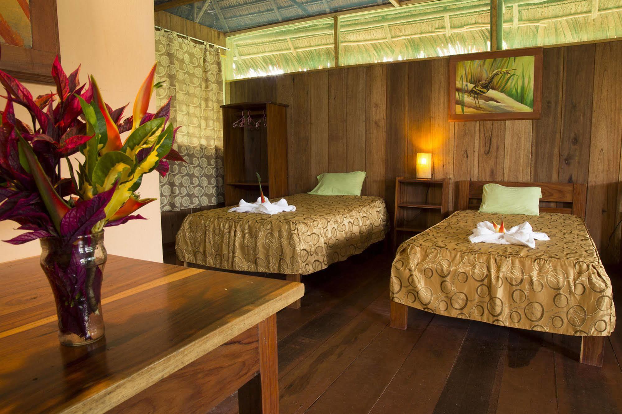 Curaka Lodge Expedition Икитос Экстерьер фото