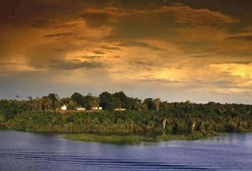 Curaka Lodge Expedition Икитос Экстерьер фото